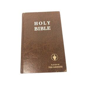 Holy Bible Placed By The‎ Gideons Brown King New King James Version 8" x 5 1/2"